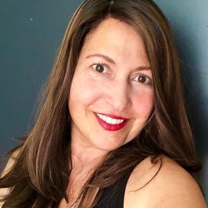 Meet your Posher, Deborah